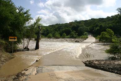 Hammett's Crossing Flood 7-22-07