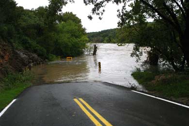 Hammett's Crossing flooded 10-22-09